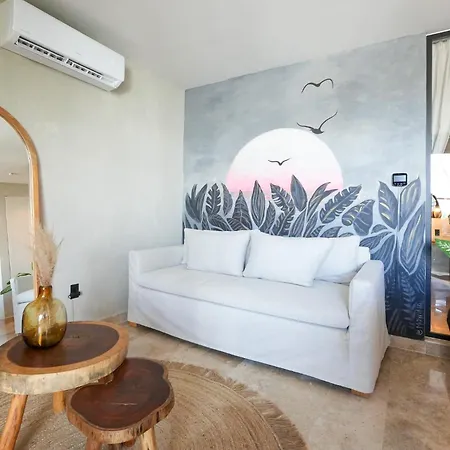 Aldea Dream Modern Designer 2 Floor Penthouse Sleeps 8 Apartment