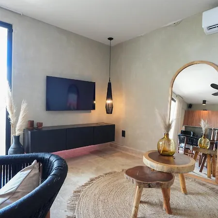 Aldea Dream Modern Designer 2 Floor Penthouse Sleeps 8 Apartment