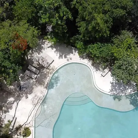 Anana Yaaxlum 401 N * Tulum