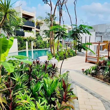 Luxurious Jungle And Private Cenote Apartment