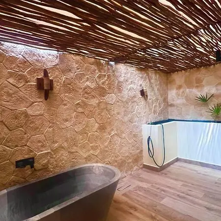 Luxurious Jungle And Private Cenote Apartment Tulum