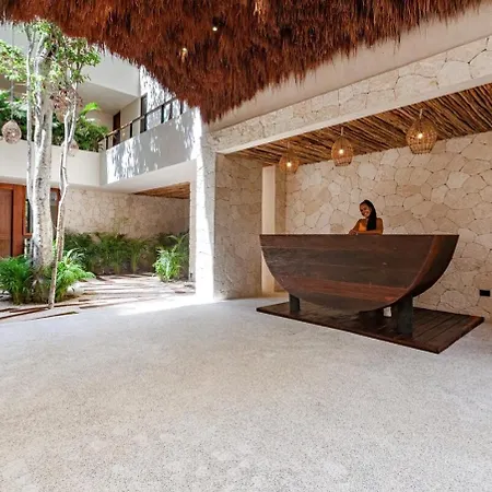 Apartment Encanto Luxe Jungle 10min Beachhot Tubking