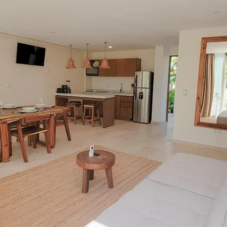 The Waves Private One Bedroom With Private Plunge Pool