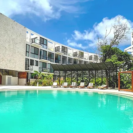 Holiday home The Waves Contemporary Two-bedroom Penthouse With Private Plunge Pool