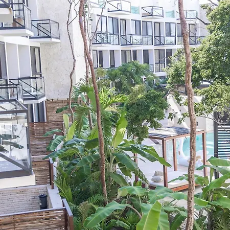 The Waves Contemporary Two-bedroom Penthouse With Private Plunge Pool Holiday home *