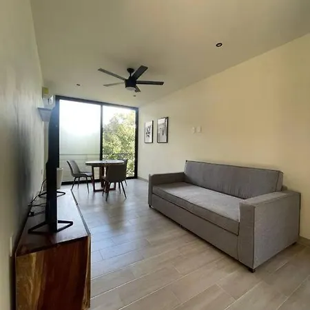 Qr - Comodo Depa Parejas En Con Alberca Tulum