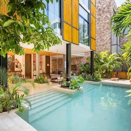 Apartment Luxe 3br - Private Terrace, Pool & Vibes