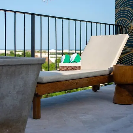 Penthouse With Pool And Chic Decor