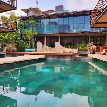 Modern 1br In With Exclusive Deals