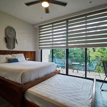 Luxury Villa, Private Pool, Rooftop Haven & Grill Villa *