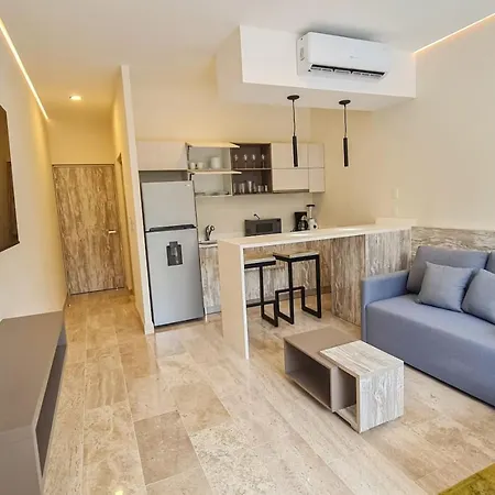 Bora Near & Town Free Club Apartment
