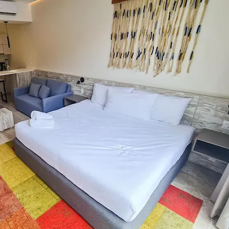 Apartment Bora Near & Town Free Club