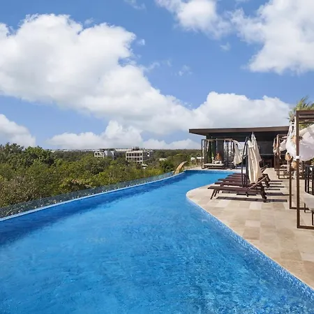 Menesse Penthouse Private Pool Holiday home