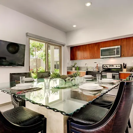 Apartment Poolside Bliss With Private Terrace And Jacuzzi