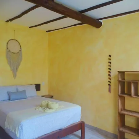 Casa Abanico Hotel 2*