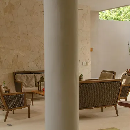 Nomad Humans Coliving *