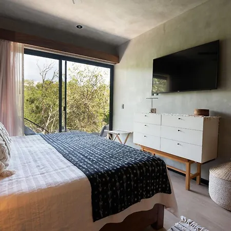 Tuk Viento 201 - Design Apt - Unbeatable Location - Pool - Gym Apartment