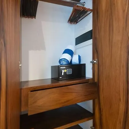 Apartment Luxury Private Pool Spectacular Amenities Lagunas 117
