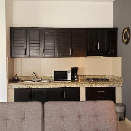 Kin Palms Luxury Apartment