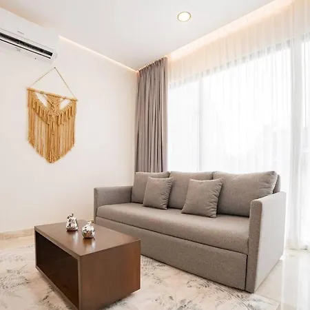 Giada B111 Private Plunge Pool 1br Apartment *