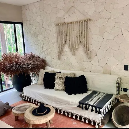 Boho Beautiful Special Fee For Bardo Daypass *