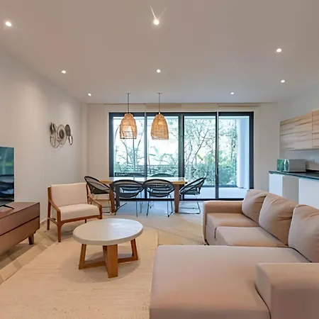 Holiday home Oasis Yaaxlum