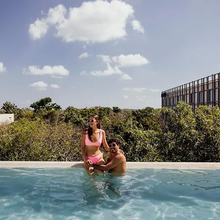 Motto By Hilton 4* Tulum