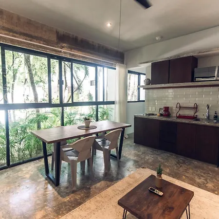 Nomad Humans Coliving * Tulum