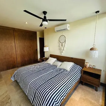 New Large Luxurious 1 Bedroom, 1 Bathroom In Apartment *