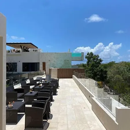 New Large Luxurious 1 Bedroom, 1 Bathroom In