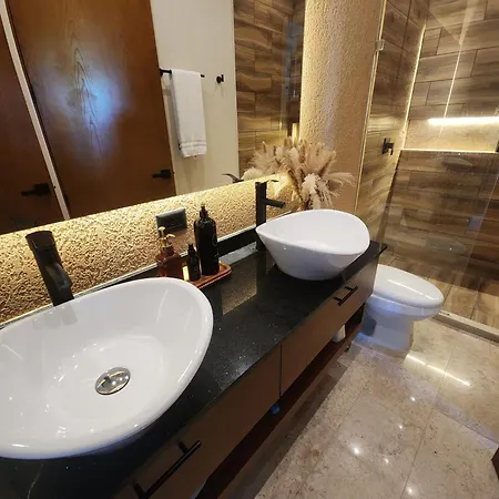 Sky - 2 Bdr - Roof & Pool - La Veleta