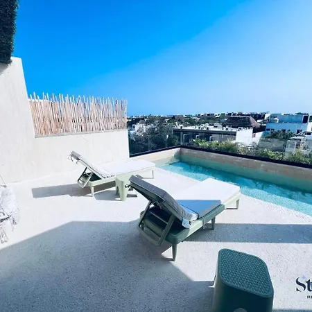 Holiday home Chic Vibe, Balcony, Building Roof Pool And Gym Tulum