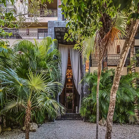 Apartment Art Design Loft With Pool, Big Gym, Spa, Hot Tub *