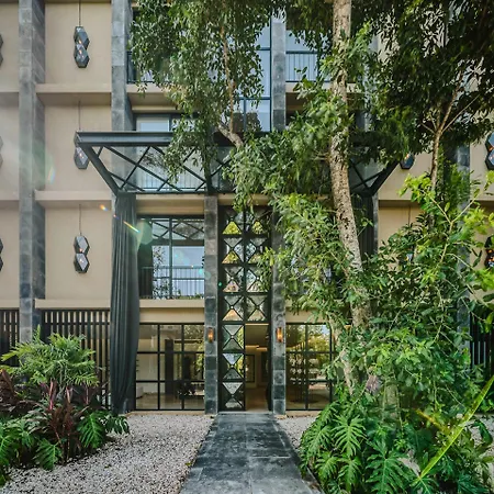 Apartment Art Design Loft With Pool, Big Gym, Spa, Hot Tub