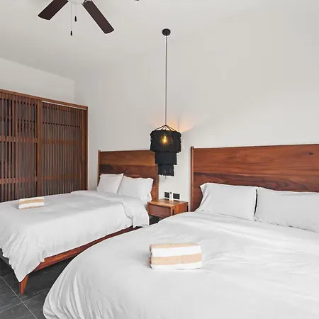 Holiday home La Veleta Getaway At Asana Leaf House Sleeps 12