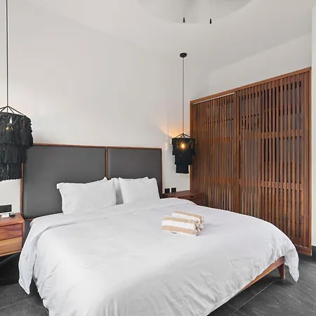 La Veleta Getaway At Asana Leaf House Sleeps 12 * Tulum