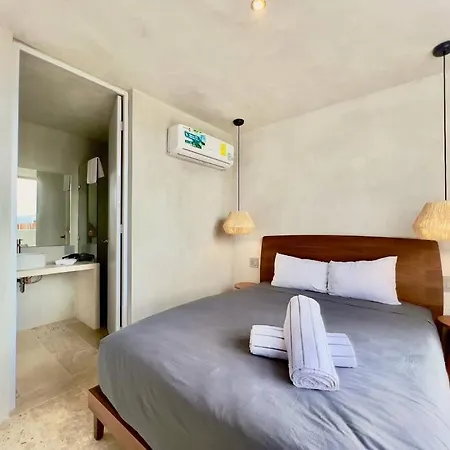 Escapada Tropical En Penthouse Lujoso Apartment