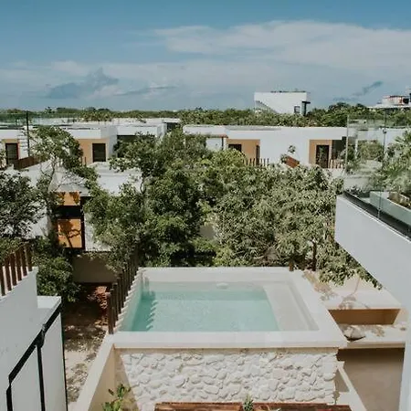 4 Story Villa, Private Pool & Jungle Rooftop Holiday home Tulum