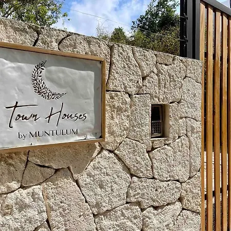 4 Story Villa, Private Pool & Jungle Rooftop Holiday home Tulum