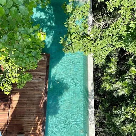 4 Story Villa, Private Pool & Jungle Rooftop *