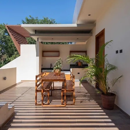 Villa Asana Leaf *