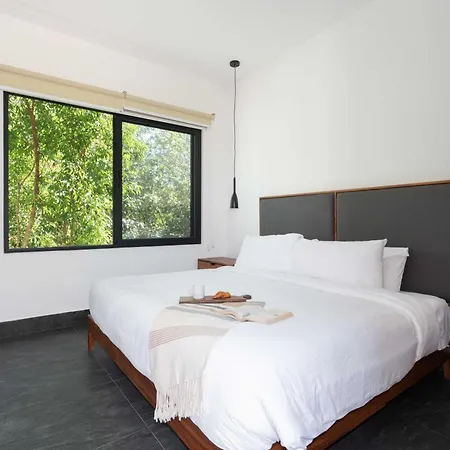 Villa Asana Leaf *