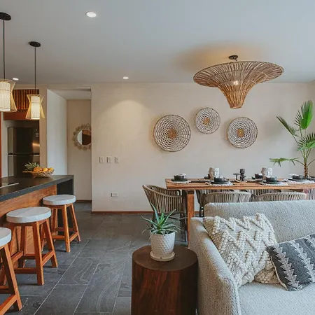 Apartment Divine 3br Ph Private Jacuzzi, Pools, Spa, Yoga *