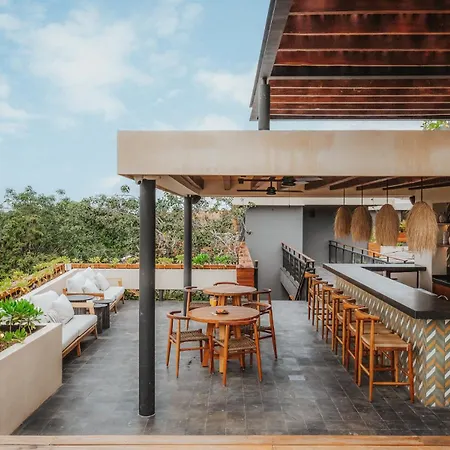 Apartment Divine 3br Ph Private Jacuzzi, Pools, Spa, Yoga *