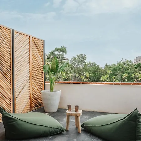 Divine 3br Ph Private Jacuzzi, Pools, Spa, Yoga