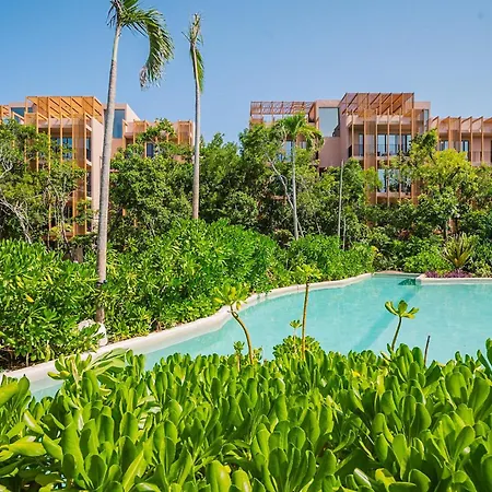 Divine 2br W Pool Gym Yoga Classes Restaurant * Tulum