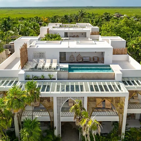 Sana Beachfront Boutique