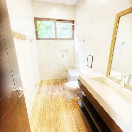 Luxury House Tomanoa - 10pers - 4rooms - Pool - Hotjacuzzi - Speed Wifi -waterfall Villa Tulum