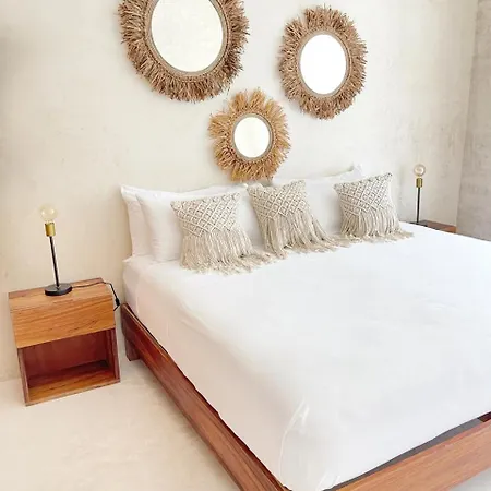 Luxury House Tomanoa - 10pers - 4rooms - Pool - Hotjacuzzi - Speed Wifi -waterfall *