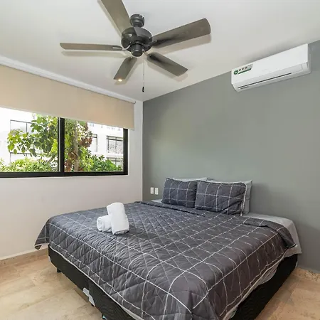2 Bd With Balcony Gym Rooftop Pool Holiday home